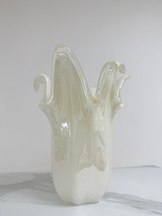 Mellem Giusy vase i Murano-glas, elfenbensfarvet