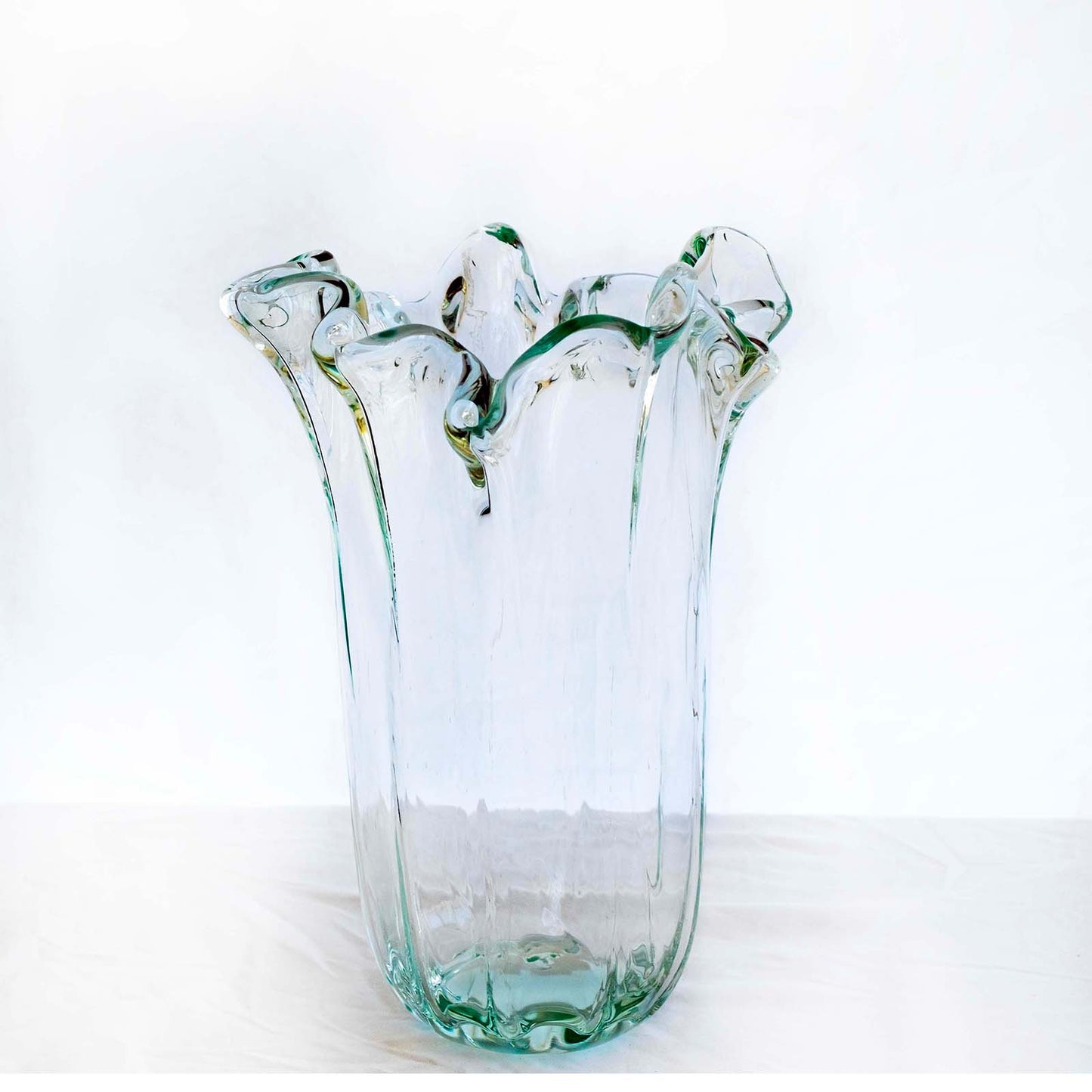 Stor gennemsigtig Fazzoletto-vase i Murano-glas